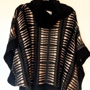 Elegant Black and Tan Women's Poncho